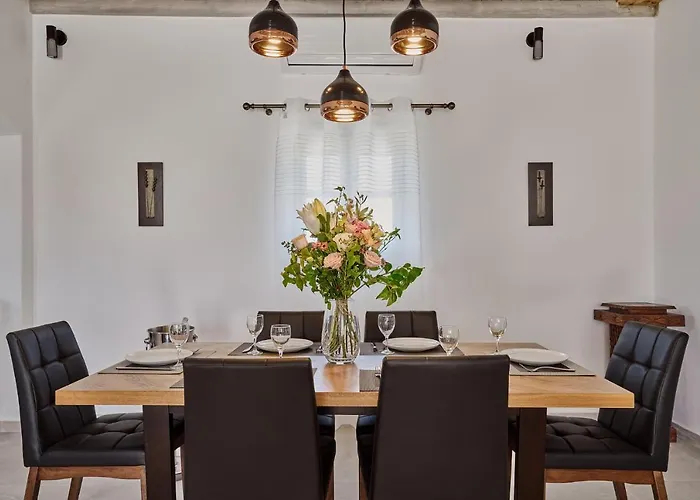 Philippi * Mykonos Town